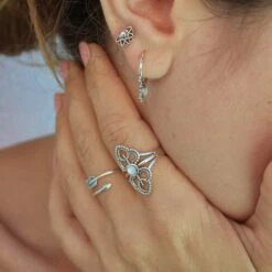 Anillo Arinya · 3 Piedras -Alvent Joyas Tienda IMG 6349