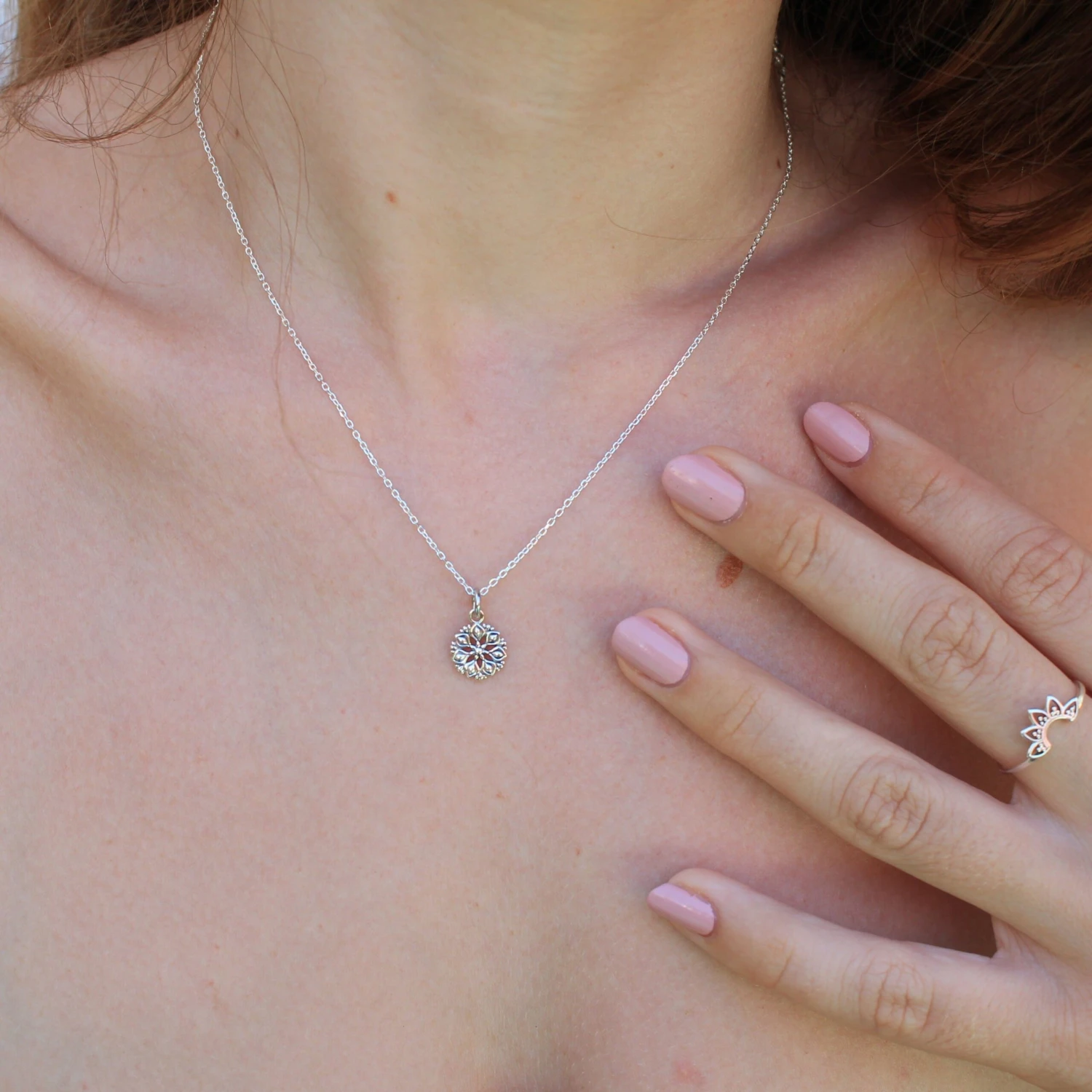 Collar Dalia Mini 2 Collar Dalia Mini - Imagen 2