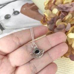 Collar Trisu · 3 Piedras -Alvent Joyas Tienda collarmediomandalaonix