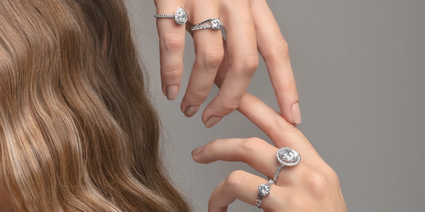 Primera página -Alvent Joyas Tienda product image top banner engagement rings uk